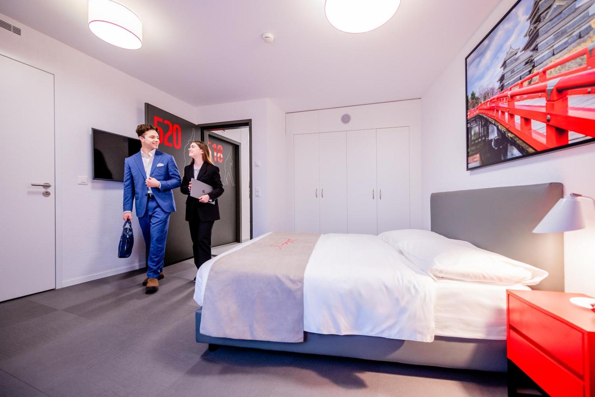 "The Freddie Mercury" Hotel Montreux Bagian luar foto