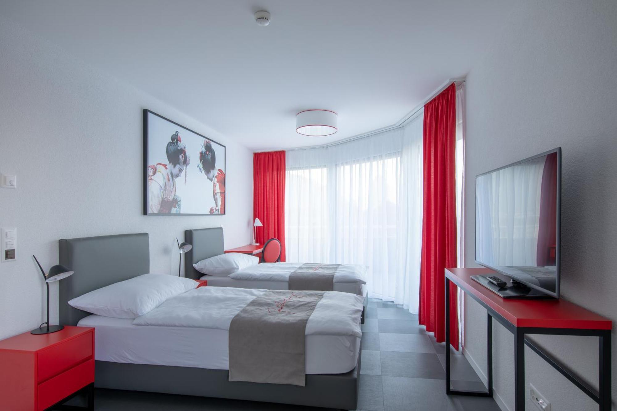 "The Freddie Mercury" Hotel Montreux Bagian luar foto