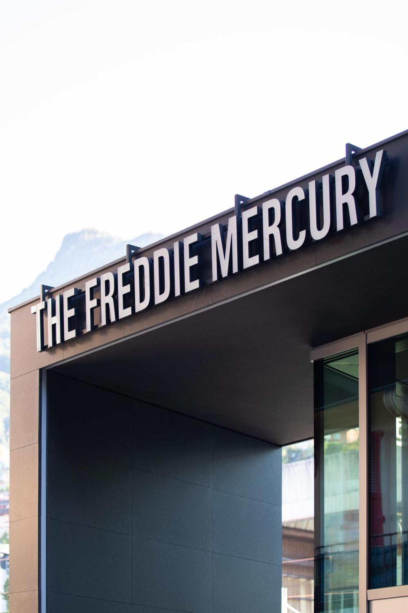 "The Freddie Mercury" Hotel Montreux Bagian luar foto