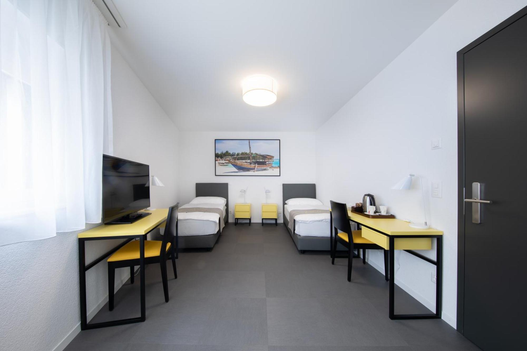 "The Freddie Mercury" Hotel Montreux Bagian luar foto